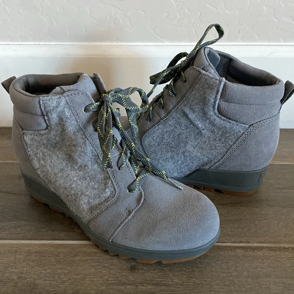 Sorel new without